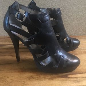 NEW Calvin Klein Savannah black heels size 8.5